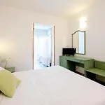 Hotel Capri
