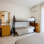 Capri Hotel 3*