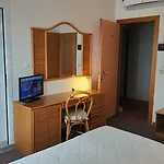 فندق Capri