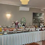 Capri فندق 3*