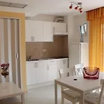 فندق Capri 3*