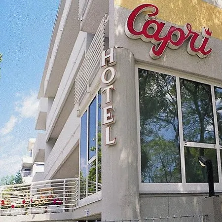 Capri Hotel 3*