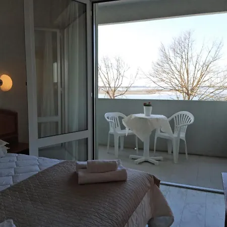 Capri Hotel 3*