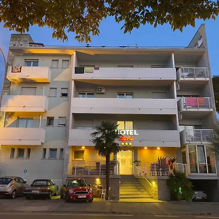 Capri Ξενοδοχείο Γκράντο