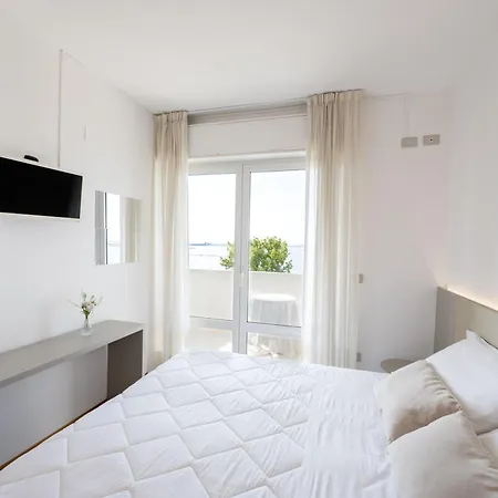 Capri 3* Γκράντο