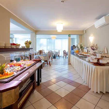 Szálloda Capri 3*