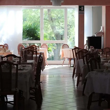 Capri 3* Grado